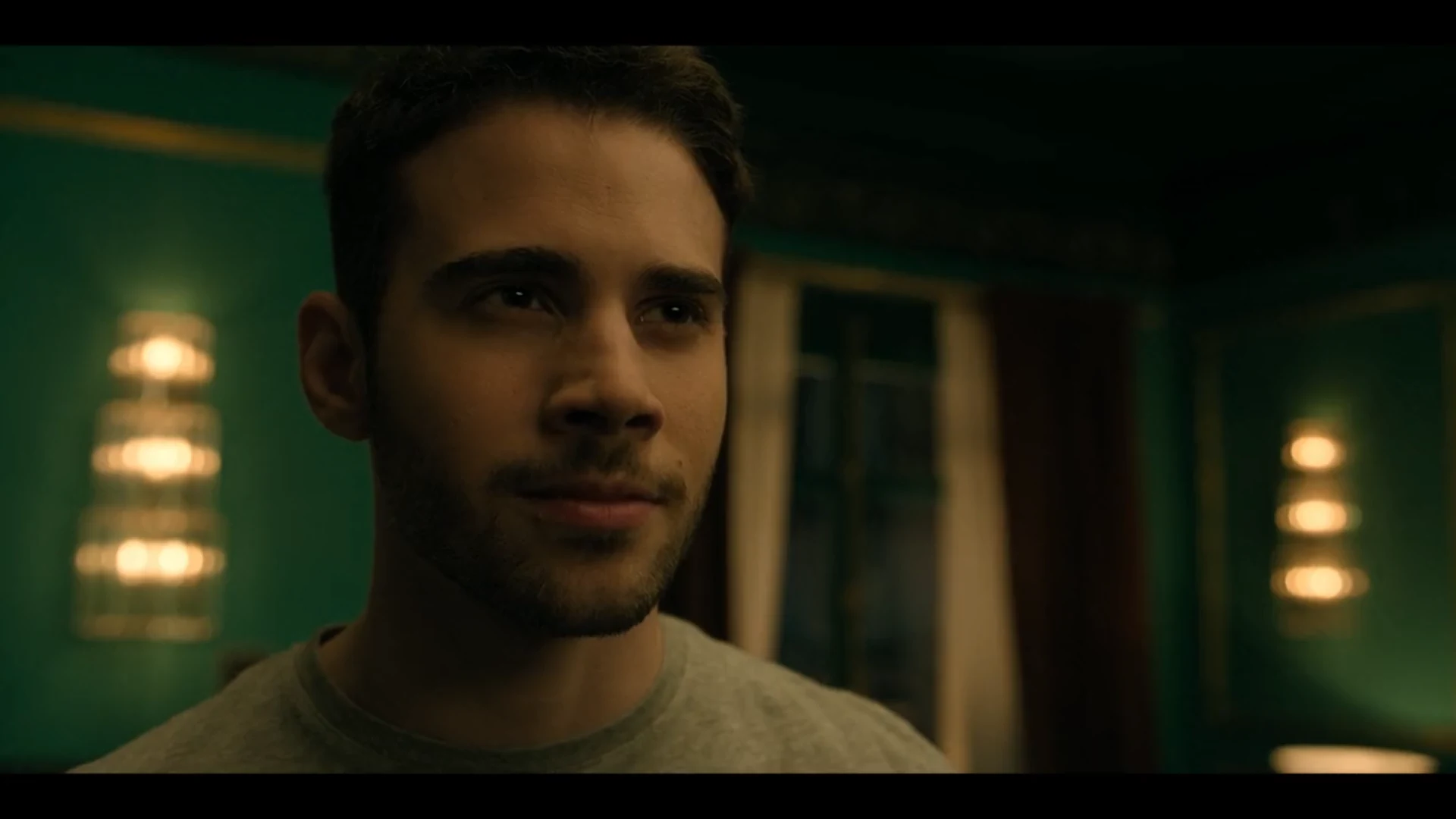 Бумажный дом