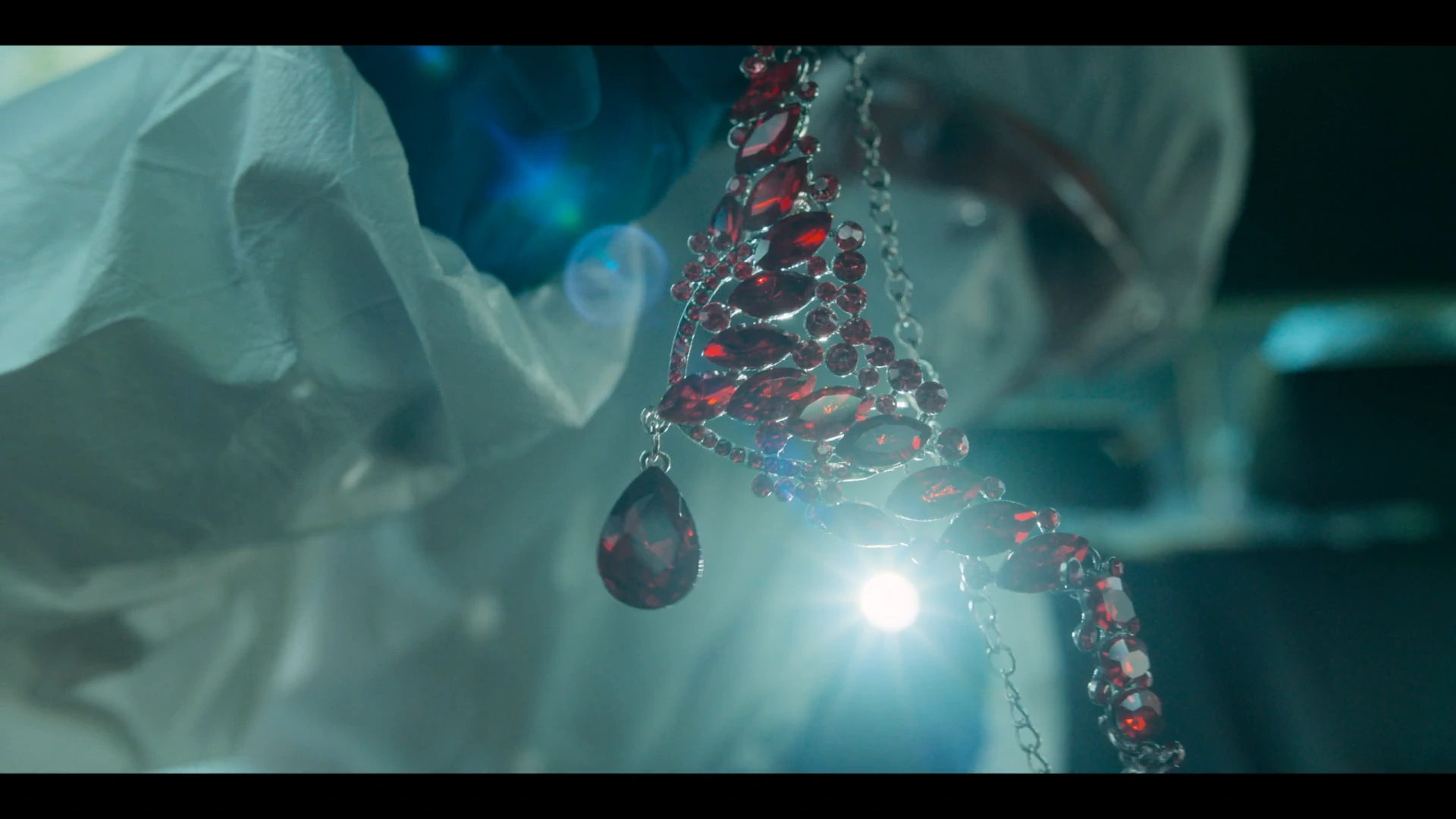 Бумажный дом